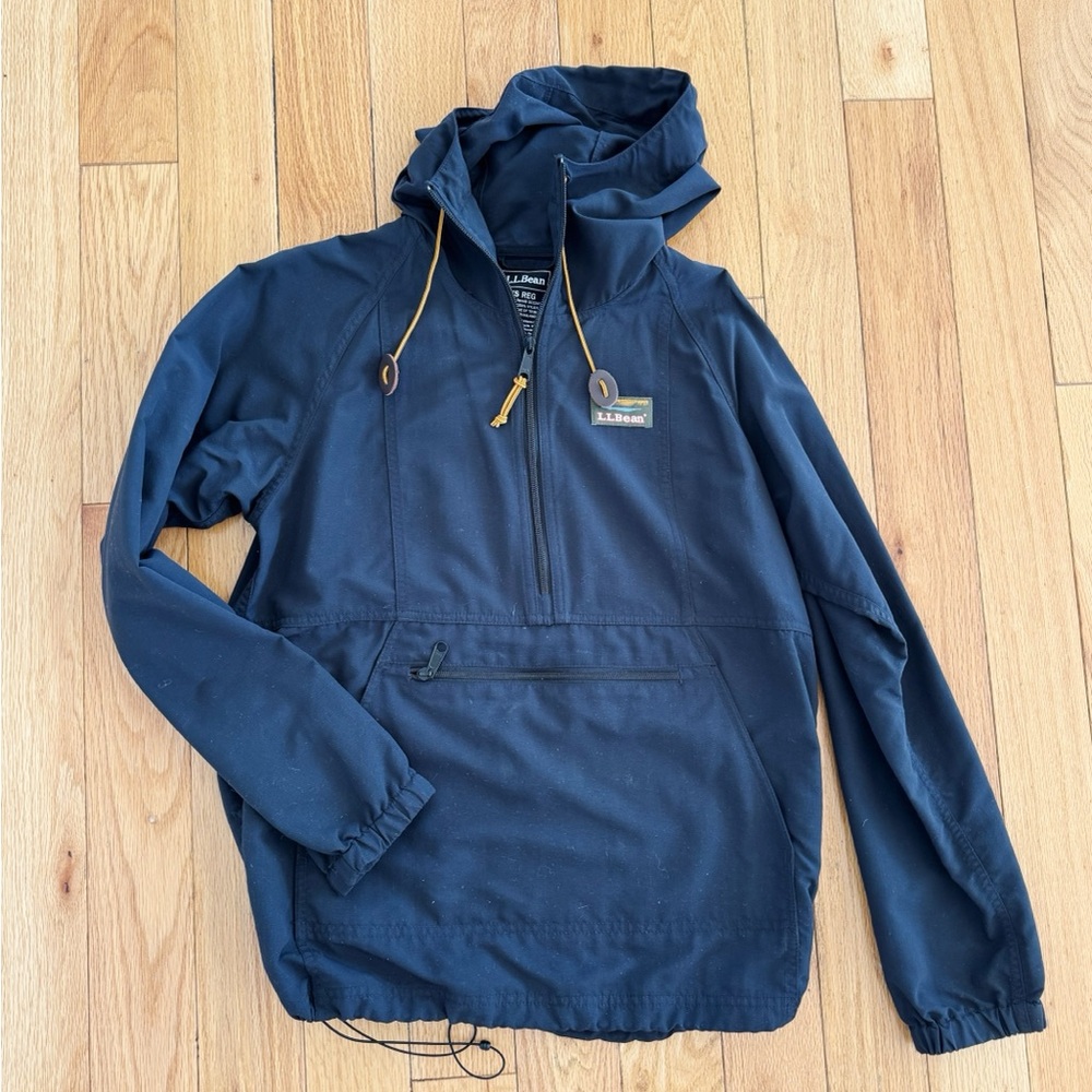 L.L. Bean Women’s Black Anorak